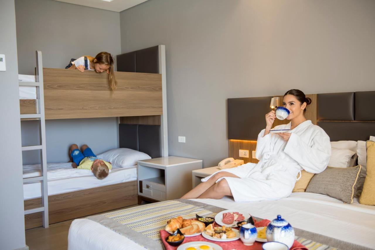 Sunrise Diamond Beach Resort -Grand Select Sharm el-Sheikh Exterior foto Family room