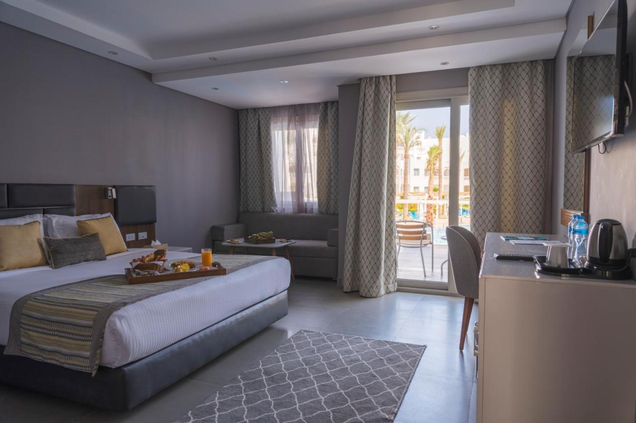 Sunrise Diamond Beach Resort -Grand Select Sharm el-Sheikh Exterior foto A room at the hotel