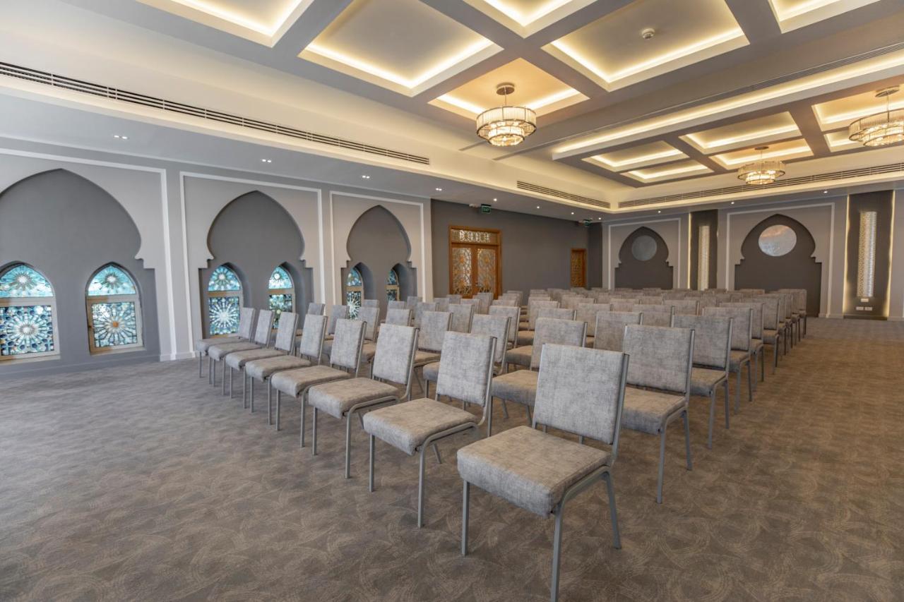 Sunrise Diamond Beach Resort -Grand Select Sharm el-Sheikh Exterior foto The interior of the new conference centre