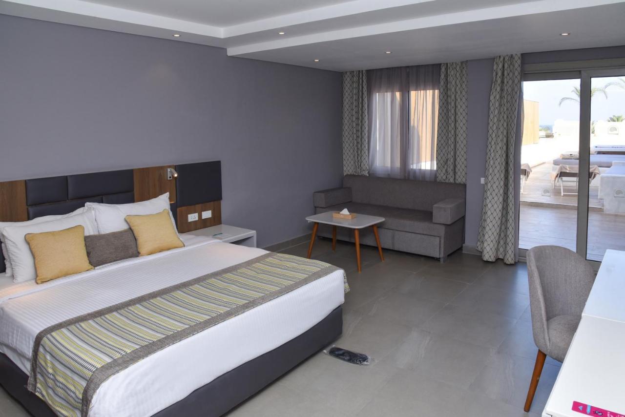 Sunrise Diamond Beach Resort -Grand Select Sharm el-Sheikh Exterior foto A room at the hotel