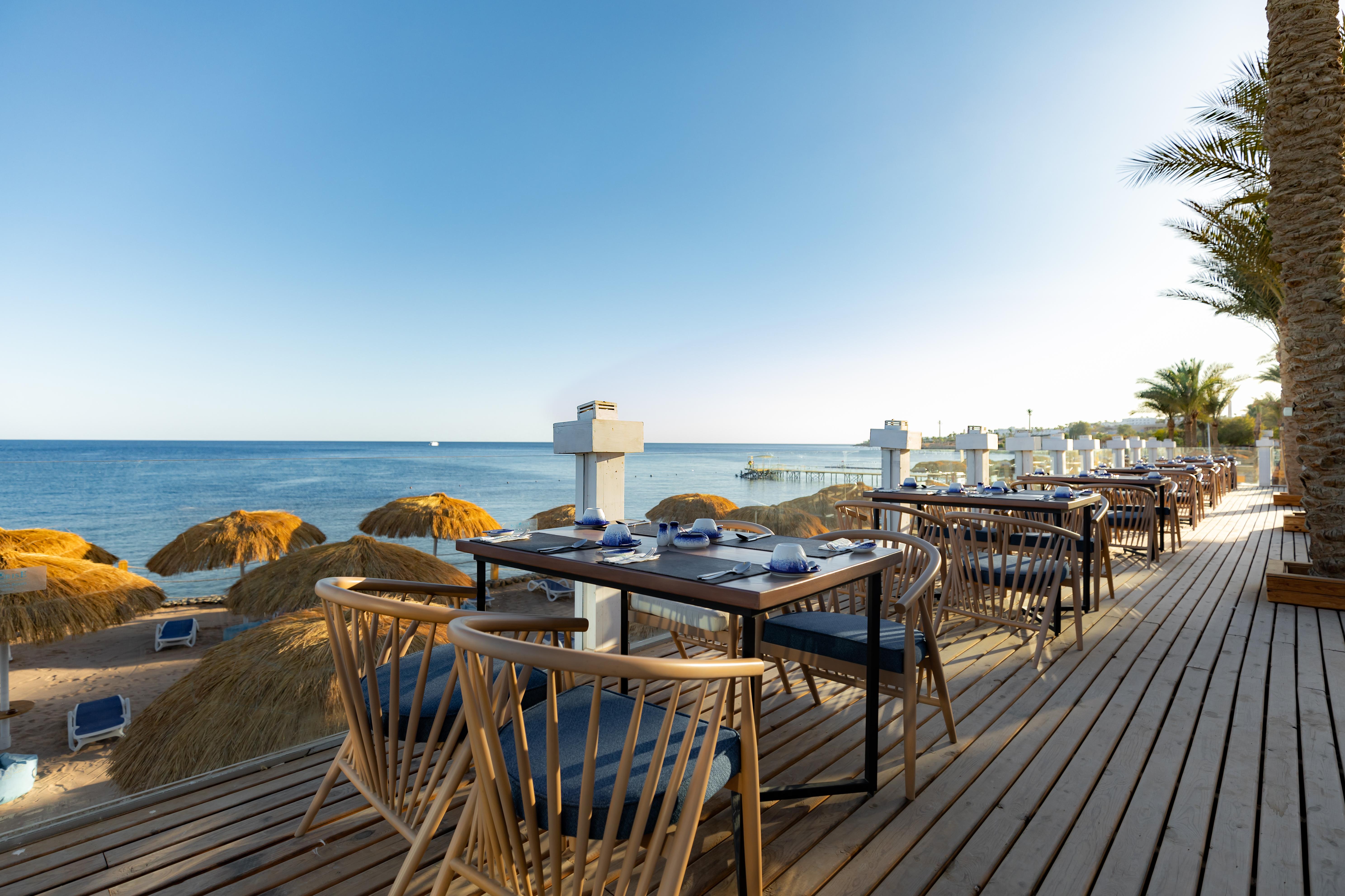 Sunrise Diamond Beach Resort -Grand Select Sharm el-Sheikh Exterior foto The Deck